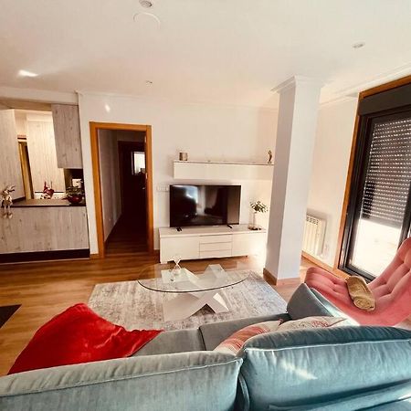 Apartamento Centrico Y De Diseno Con Parking Vigo Exterior photo