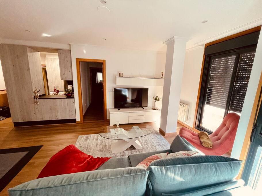 Apartamento Centrico Y De Diseno Con Parking Vigo Exterior photo